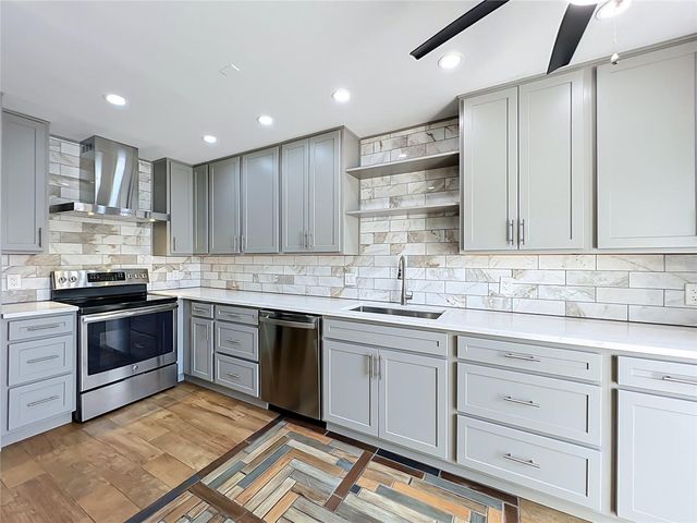 2305 SUN VALLEY CIR, Winter Park, FL 32792
