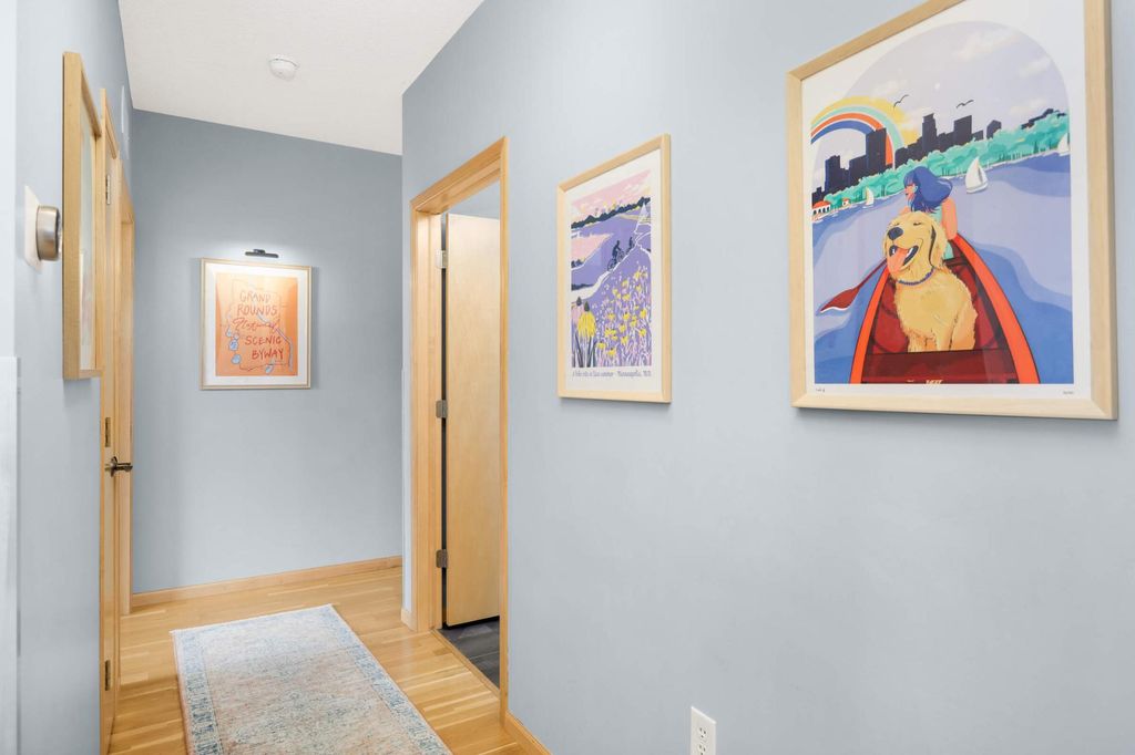 301 Oak Grove Street 414, Minneapolis, MN 55403 — photo 4