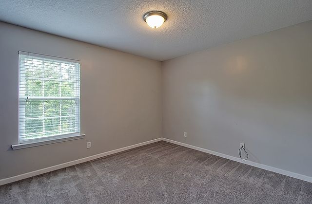 1429 Evergreen Trail, Hinesville, GA 31313