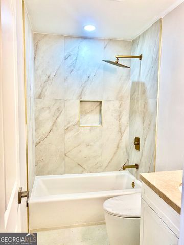 5390 Rockbridge Road, Stone Mountain, GA 30088