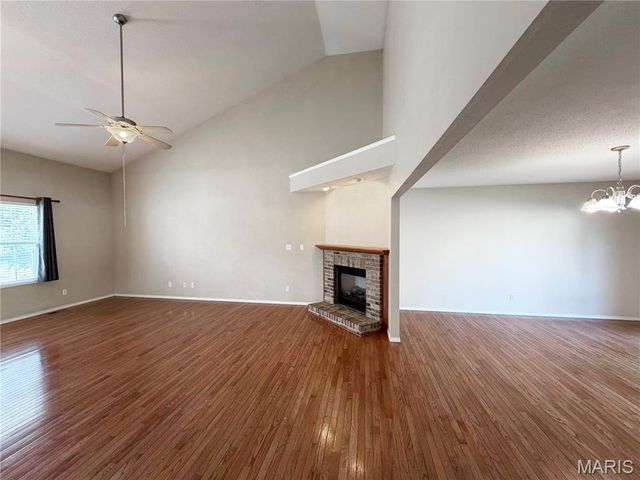 923 Victoria Lane, O'fallon, IL 62269