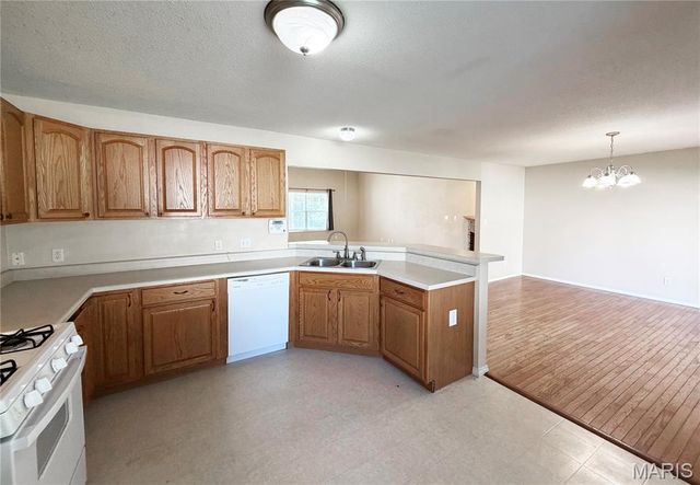 923 Victoria Lane, O'fallon, IL 62269