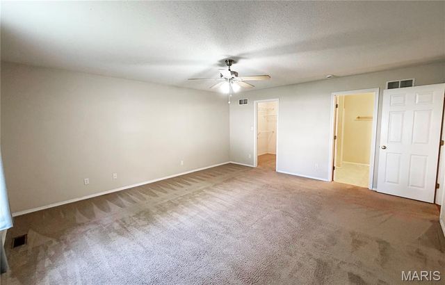 923 Victoria Lane, O'fallon, IL 62269