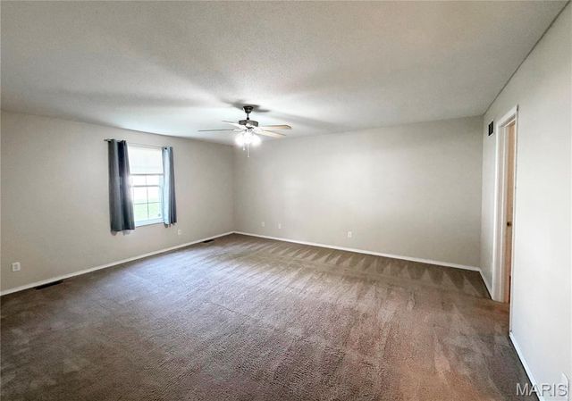923 Victoria Lane, O'fallon, IL 62269