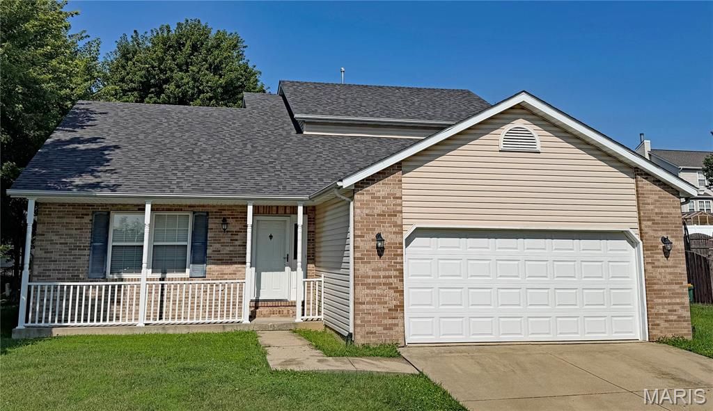 923 Victoria Lane, O'fallon, IL 62269