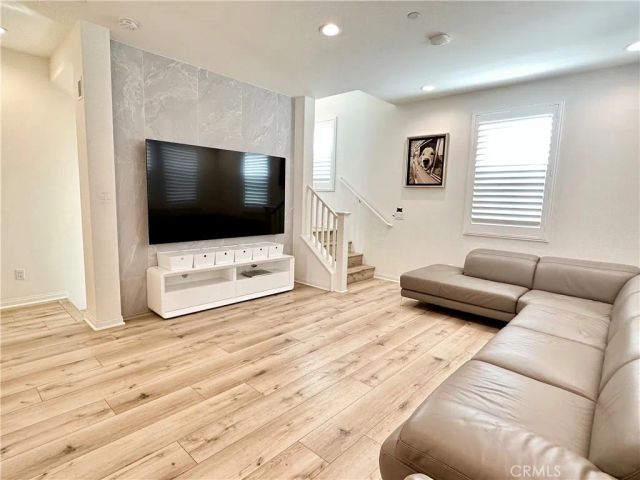 35 Hideaway, Mission Viejo, CA 92692