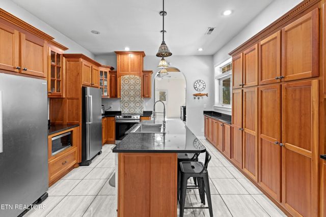 6600 FISH HATCHERY ROAD, Russellville, TN 37860