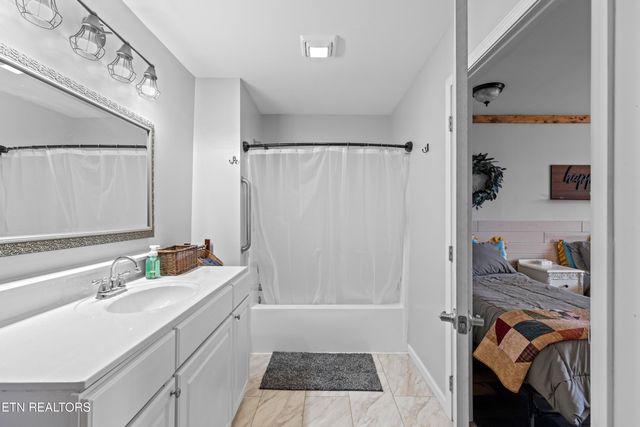 6600 FISH HATCHERY ROAD, Russellville, TN 37860