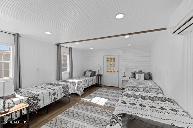 6600 FISH HATCHERY ROAD, Russellville, TN 37860