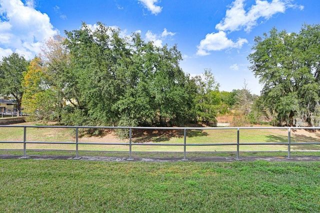37669 AARALYN ROAD, Zephyrhills, FL 33542