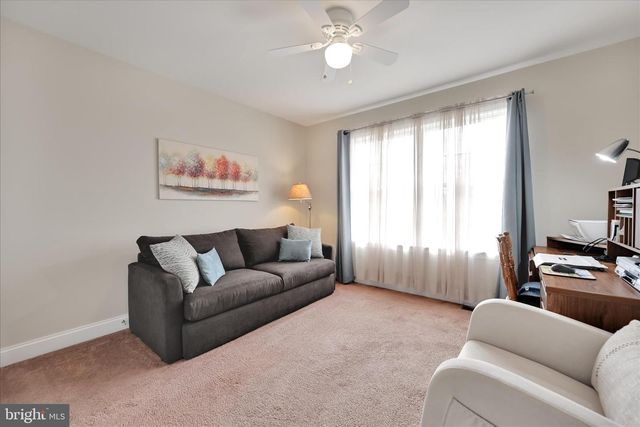 413 SUNRISE DR, Fredericksburg, PA 17026