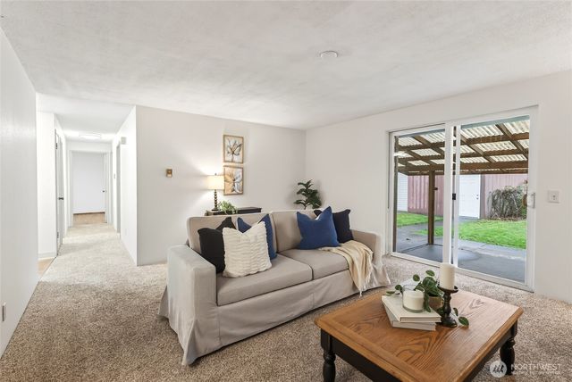 5893 Aspen Place, Ferndale, WA 98248