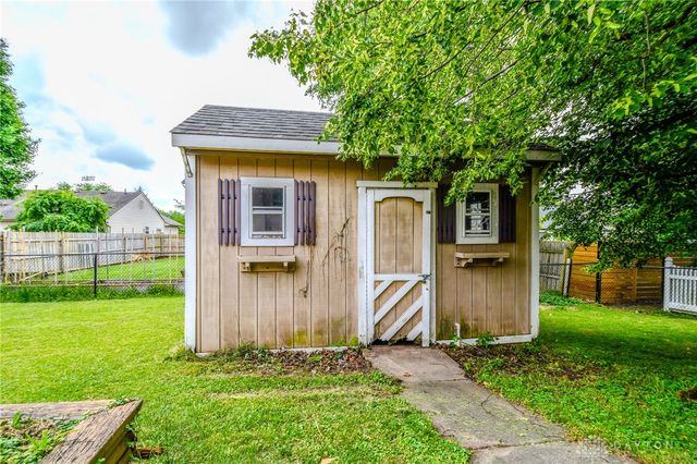 1584 Farrington Drive, Kettering, OH 45420