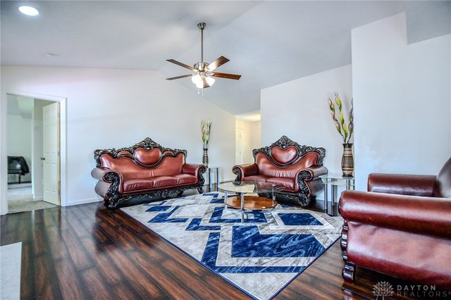 1584 Farrington Drive, Kettering, OH 45420