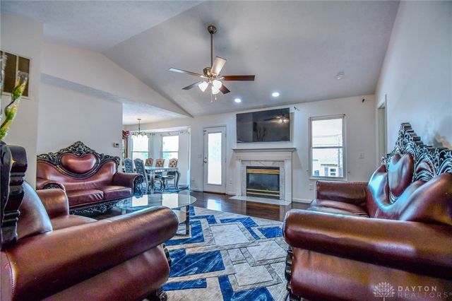1584 Farrington Drive, Kettering, OH 45420