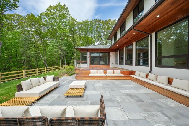 12 Robin Rd, Weston, MA 02493