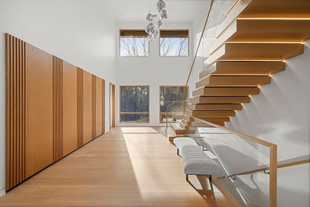 12 Robin Rd, Weston, MA 02493