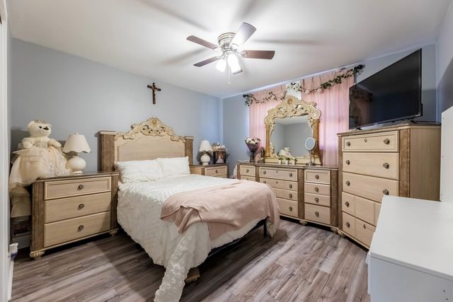 14524 S Campbell Avenue, Posen, IL 60469