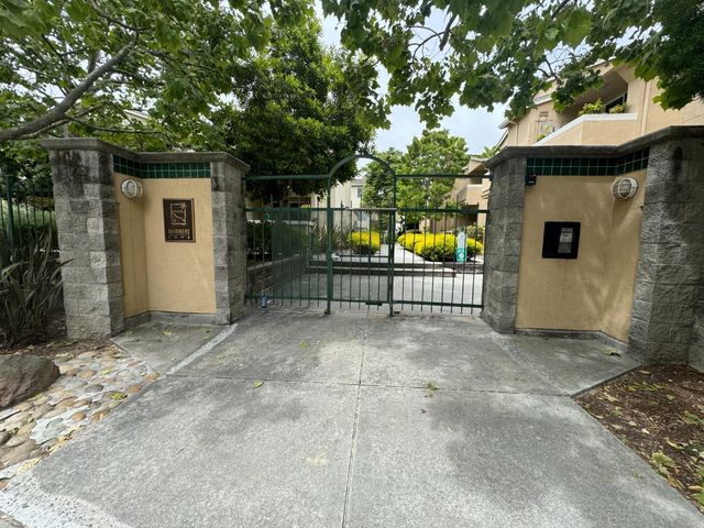 356 Everson Drive, Santa Cruz, CA 95060