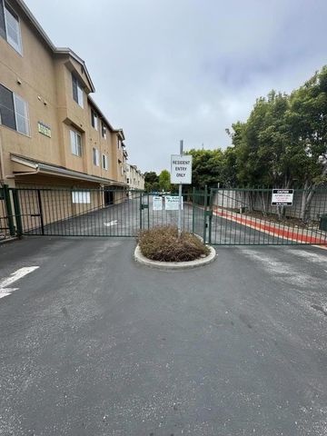 356 Everson Drive, Santa Cruz, CA 95060