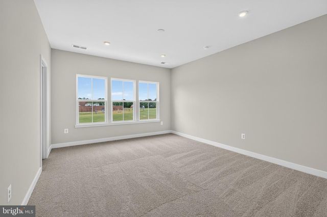 8116 INDEPENDENCE DR, Spotsylvania, VA 22553