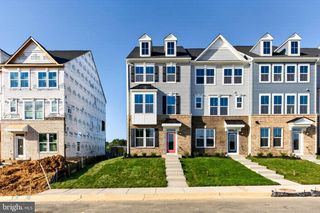 8116 INDEPENDENCE DR, Spotsylvania, VA 22553