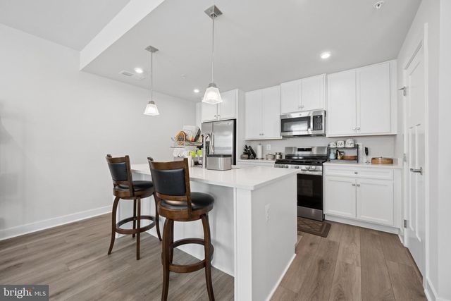 42587 PITLOCHRY DR, Sterling, VA 20166