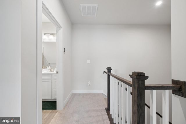 42587 PITLOCHRY DR, Sterling, VA 20166