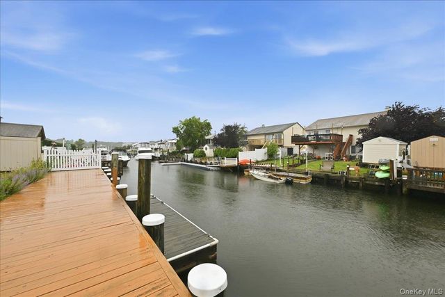 48 E 1st Street, Freeport, NY 11520