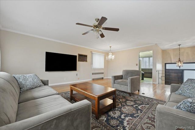 48 E 1st Street, Freeport, NY 11520