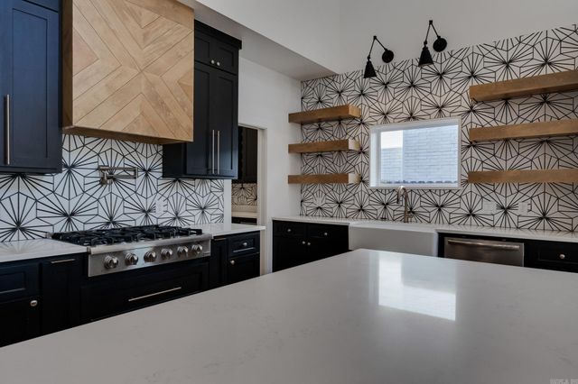 1640 Poteete Drive, Conway, AR 72034