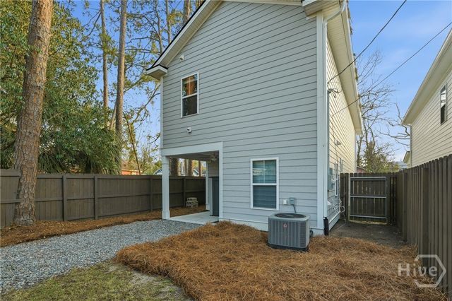 806 E 35th Street, Savannah, GA 31401