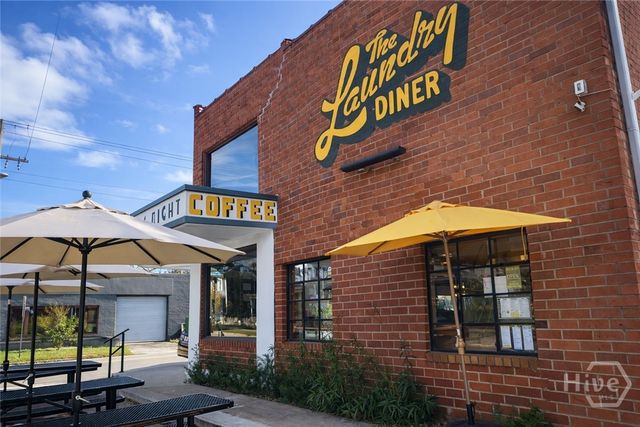 806 E 35th Street, Savannah, GA 31401