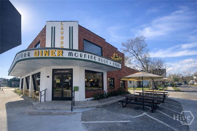 806 E 35th Street, Savannah, GA 31401