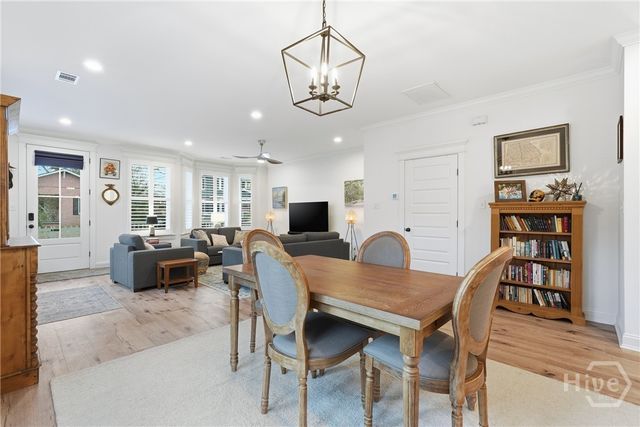 806 E 35th Street, Savannah, GA 31401