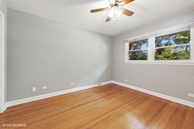 7532 Sheridan Drive, Willowbrook, IL 60527