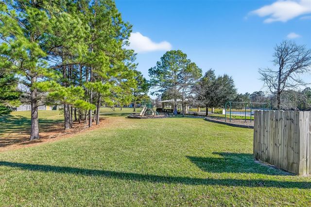 7002 Casita Drive, Magnolia, TX 77354