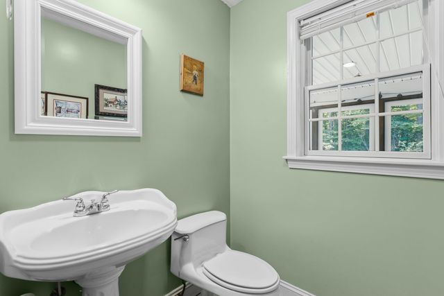 17 Stanley Pond Drive, Rochester, NH 03839