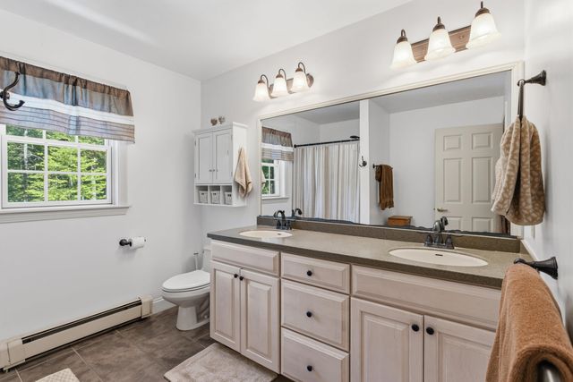 17 Stanley Pond Drive, Rochester, NH 03839