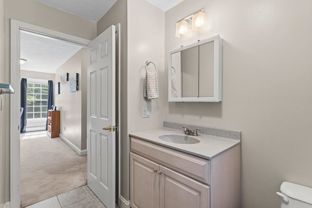 17 Stanley Pond Drive, Rochester, NH 03839