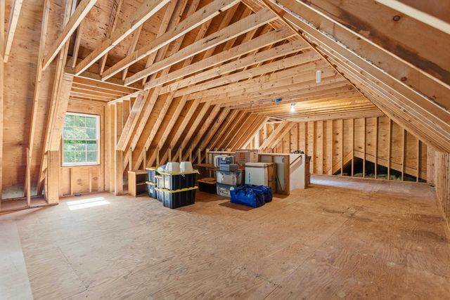 17 Stanley Pond Drive, Rochester, NH 03839