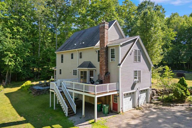 17 Stanley Pond Drive, Rochester, NH 03839