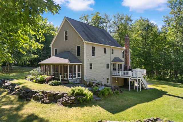 17 Stanley Pond Drive, Rochester, NH 03839