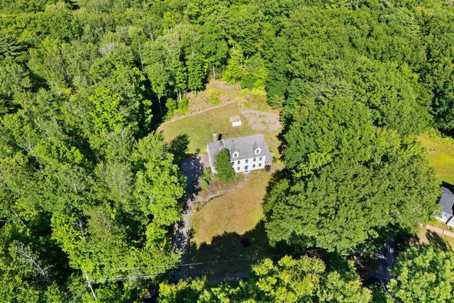 17 Stanley Pond Drive, Rochester, NH 03839