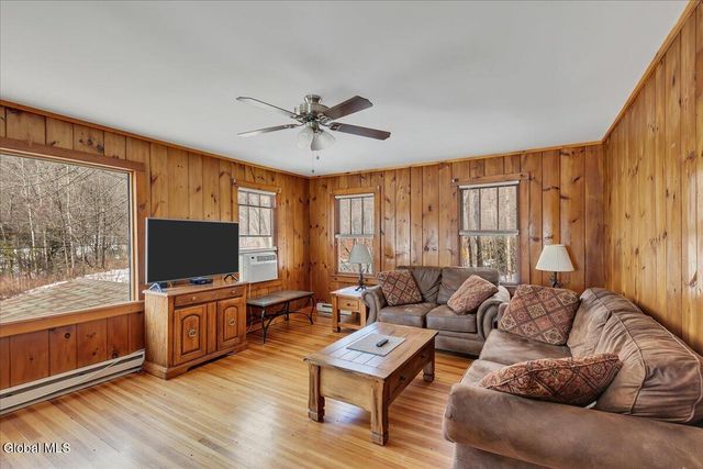 2876 Rt 9, Lake George, NY 12845