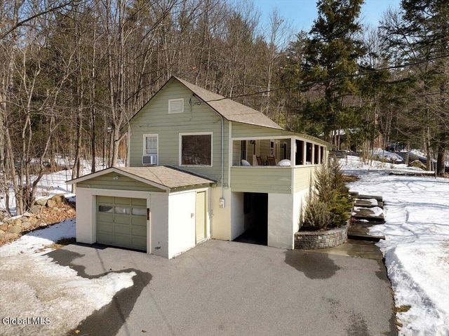 2876 Rt 9, Lake George, NY 12845