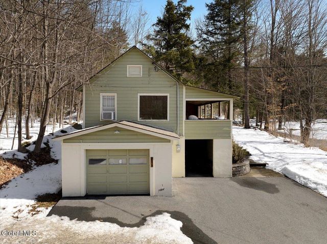 2876 Rt 9, Lake George, NY 12845