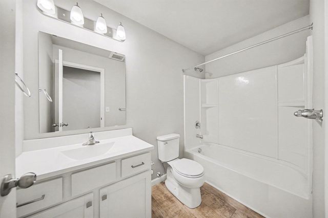 2520 Woodridge Drive, Madison Twp, MI 49221