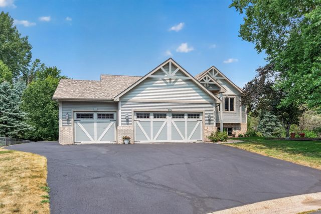 5440 141st Court N, Hugo, MN 55038