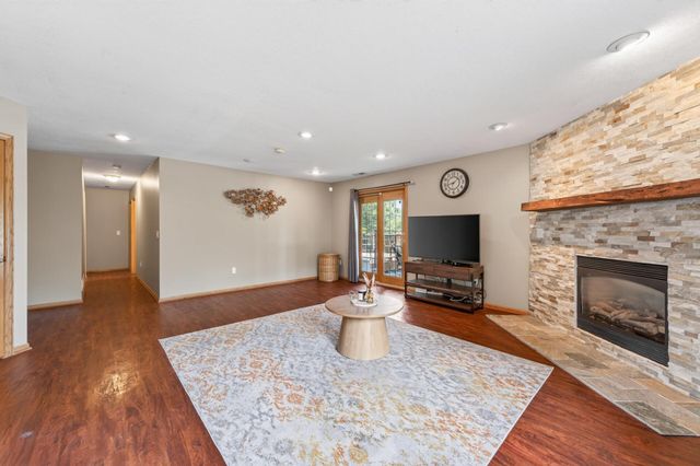 5440 141st Court N, Hugo, MN 55038